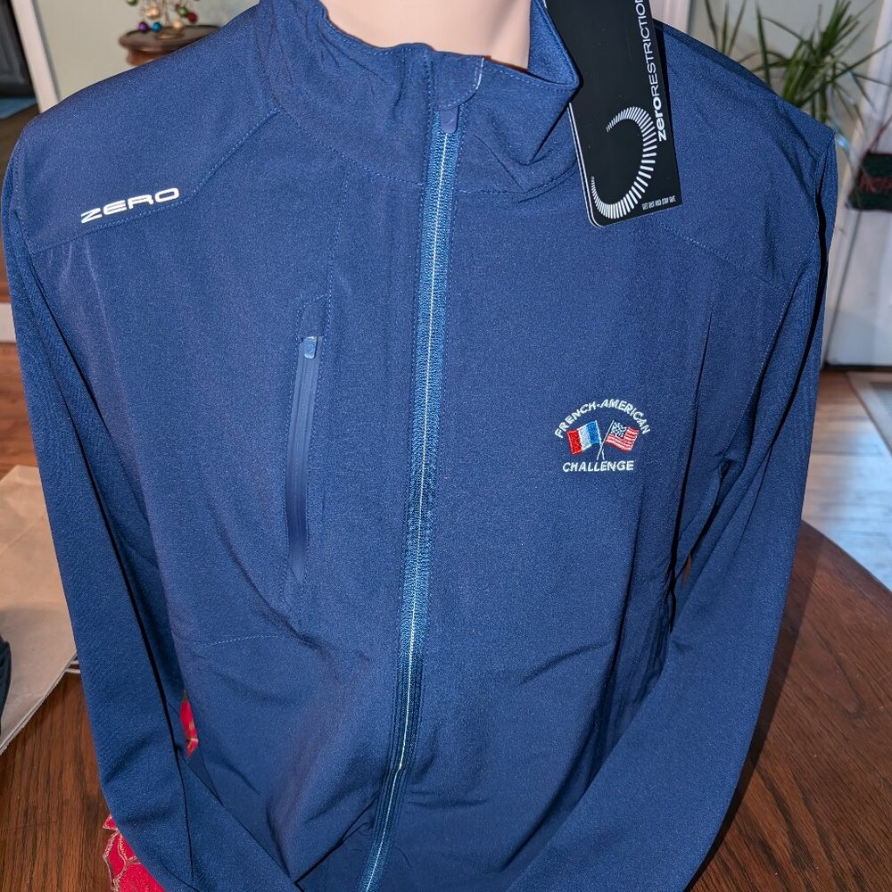 New Zero Restriction Men's Blue Full Center Zip Golf Outerwear